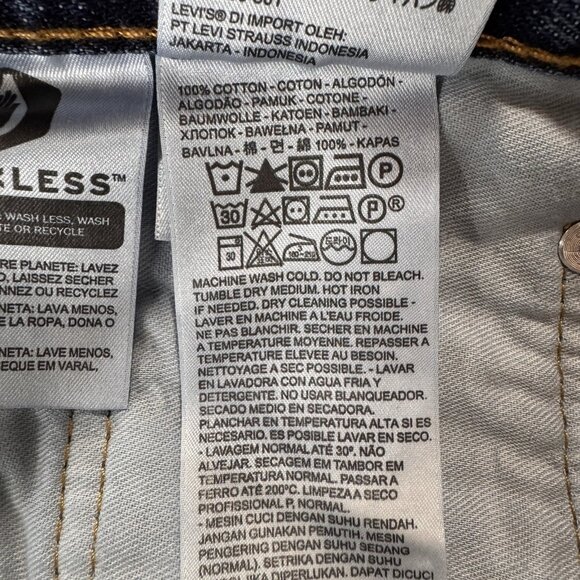 Levis Jeans Mens 44x34 Blue 550 Relaxed Tapered Medium Wash Denim Big & Tall NWT - Picture 4 of 10